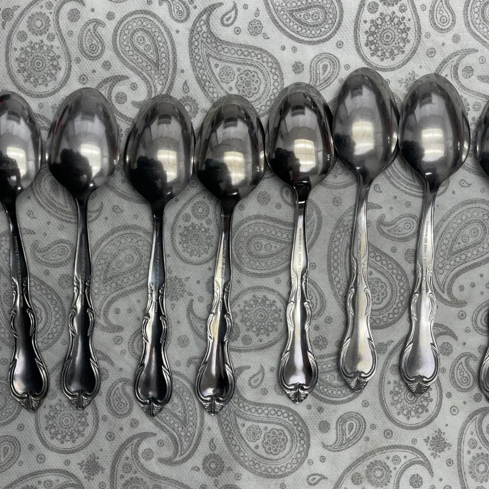Supreme by Towle Stainless Teaspoons Set of 8 Floral Scroll Pattern Korea
